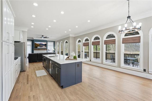 87 Carsons Creek Drive, Dawsonville, GA 30534