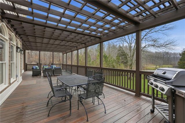 87 Carsons Creek Drive, Dawsonville, GA 30534