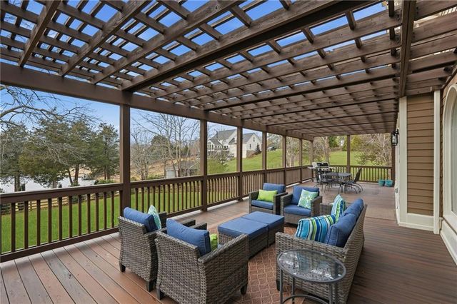 87 Carsons Creek Drive, Dawsonville, GA 30534