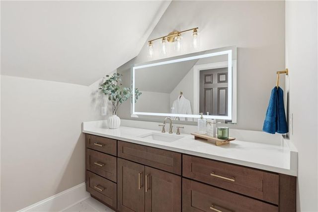 87 Carsons Creek Drive, Dawsonville, GA 30534