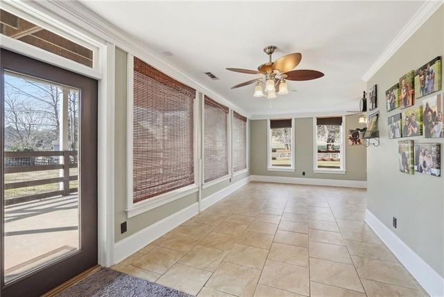 87 Carsons Creek Drive, Dawsonville, GA 30534