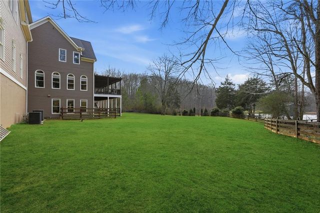 87 Carsons Creek Drive, Dawsonville, GA 30534