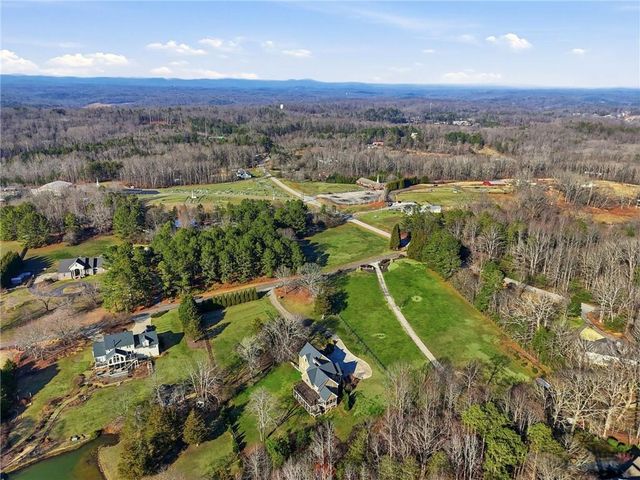 87 Carsons Creek Drive, Dawsonville, GA 30534