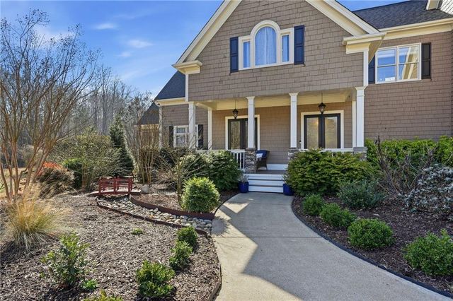 87 Carsons Creek Drive, Dawsonville, GA 30534