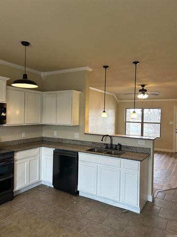 38 Waycross Drive, Greenbrier, AR 72058