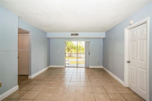 8200 SW 210th Street 111, Cutler Bay, FL 33189