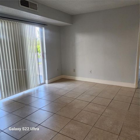 8200 SW 210th Street 111, Cutler Bay, FL 33189