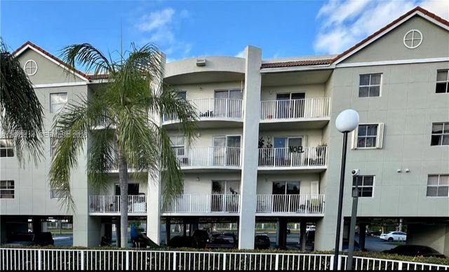8200 SW 210th Street 111, Cutler Bay, FL 33189