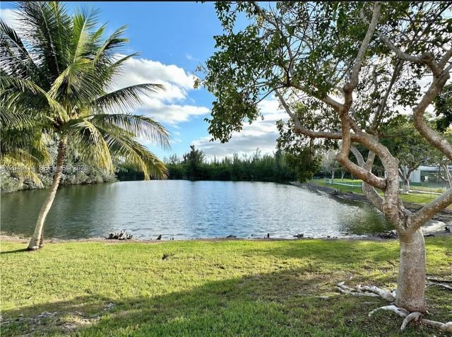 8200 SW 210th Street 111, Cutler Bay, FL 33189