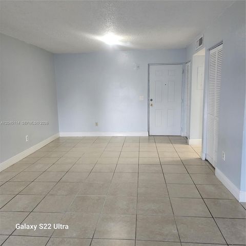 8200 SW 210th Street 111, Cutler Bay, FL 33189