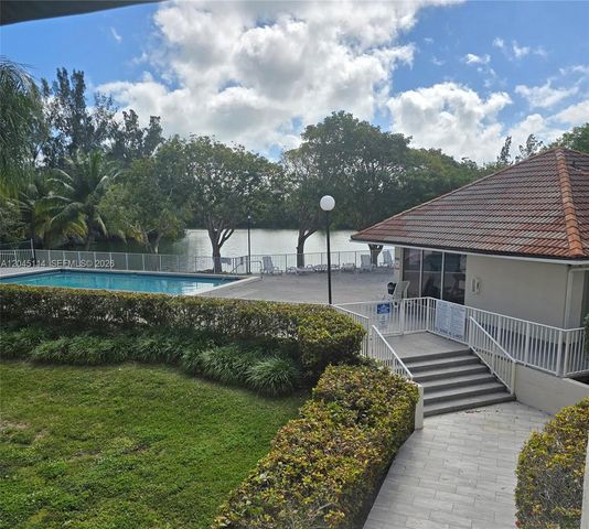 8200 SW 210th Street 111, Cutler Bay, FL 33189