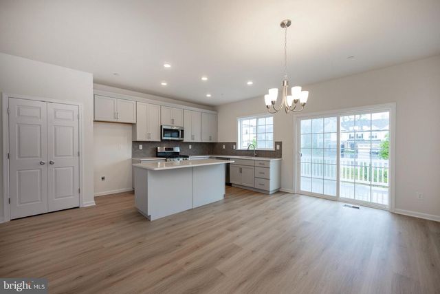 412 RIDGEWOOD DR, Royersford, PA 19468