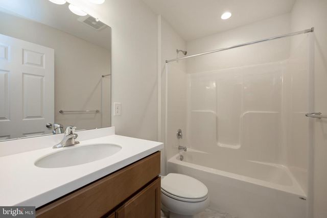 412 RIDGEWOOD DR, Royersford, PA 19468