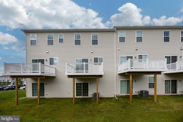 412 RIDGEWOOD DR, Royersford, PA 19468