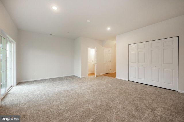 412 RIDGEWOOD DR, Royersford, PA 19468