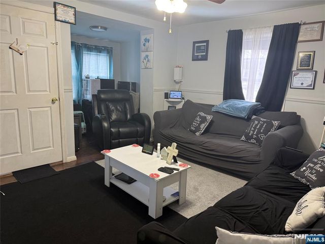 322 Main Street, South Hackensack, NJ 07606