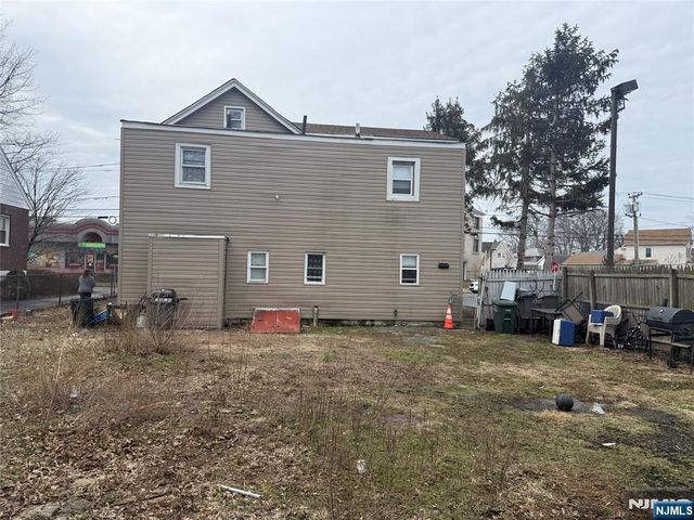 322 Main Street, South Hackensack, NJ 07606