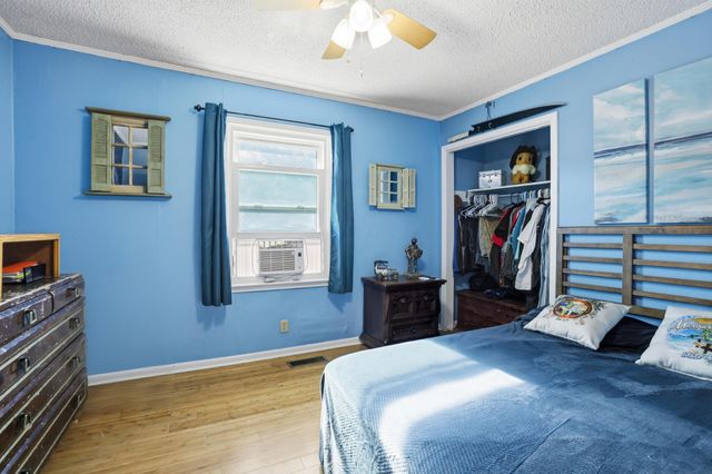 275 Lakeside Dr, Carthage, TN 37030