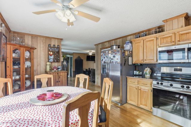 275 Lakeside Dr, Carthage, TN 37030