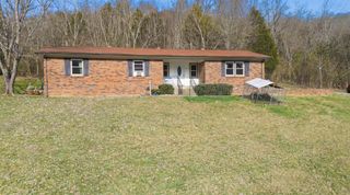 275 Lakeside Dr, Carthage, TN 37030
