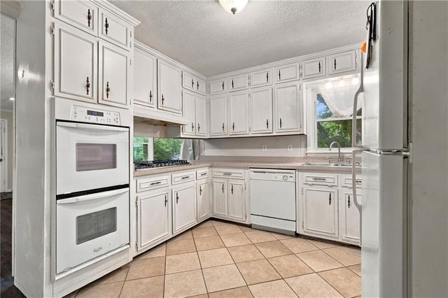 2498 Johnson Drive, Doraville, GA 30340