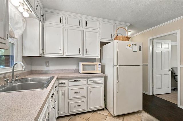 2498 Johnson Drive, Doraville, GA 30340