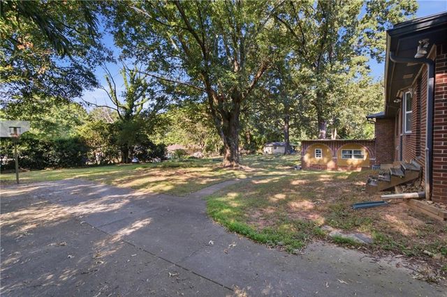2498 Johnson Drive, Doraville, GA 30340