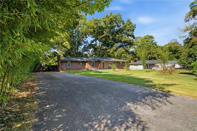 2498 Johnson Drive, Doraville, GA 30340
