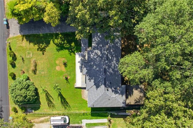 2498 Johnson Drive, Doraville, GA 30340