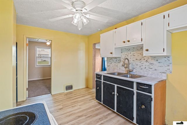 4541 N 65th Avenue, Omaha, NE 68104
