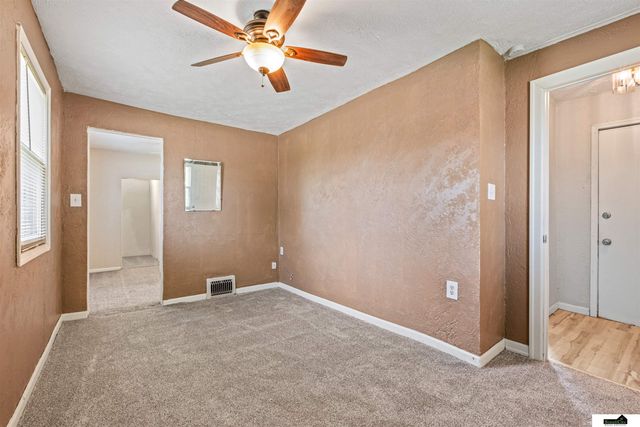 4541 N 65th Avenue, Omaha, NE 68104