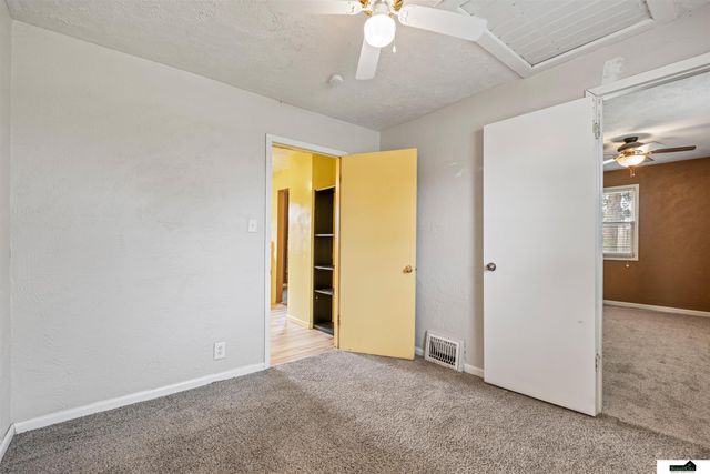 4541 N 65th Avenue, Omaha, NE 68104