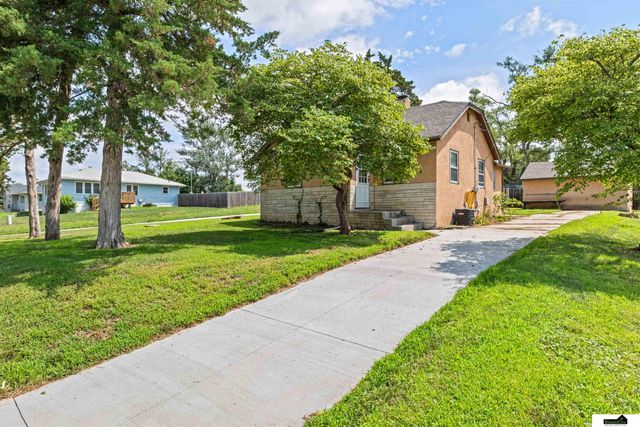 4541 N 65th Avenue, Omaha, NE 68104