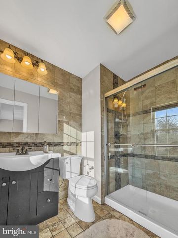 18 DEVON CT, Robbinsville, NJ 08691