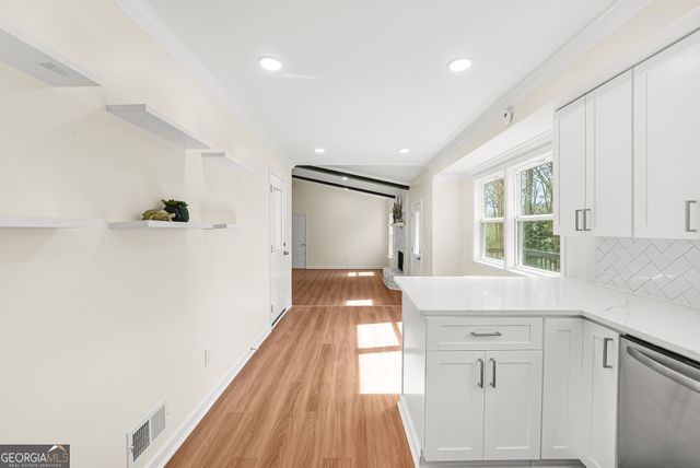 1460 Winchester Trail, Riverdale, GA 30296