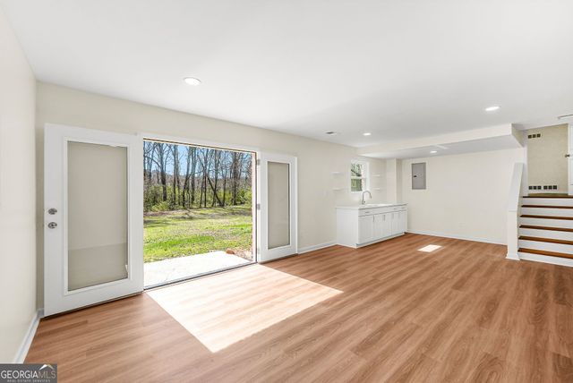 1460 Winchester Trail, Riverdale, GA 30296