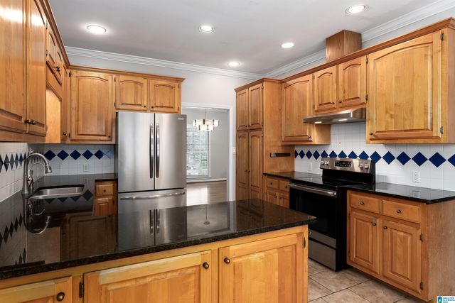 416 STILL OAKS CIRCLE, Trussville, AL 35173