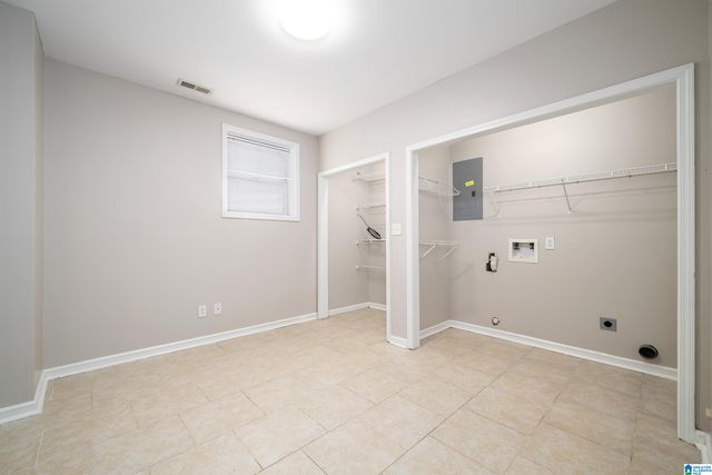 416 STILL OAKS CIRCLE, Trussville, AL 35173