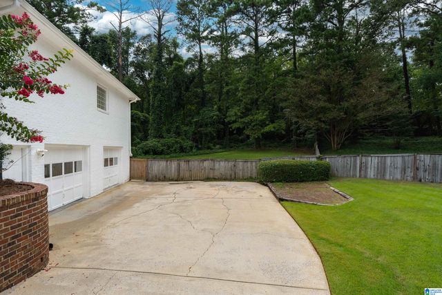 416 STILL OAKS CIRCLE, Trussville, AL 35173