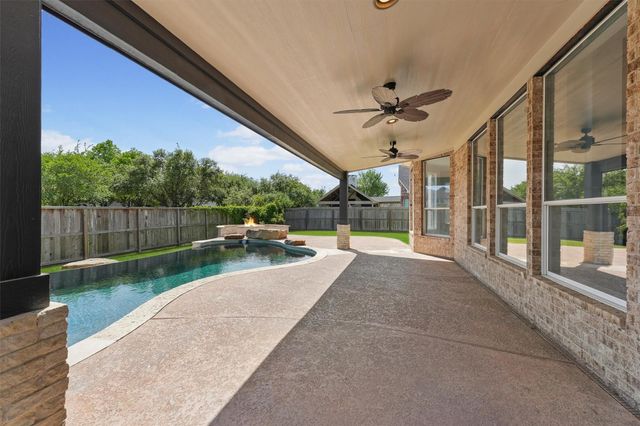 12419 Morning Rain Drive, Tomball, TX 77377