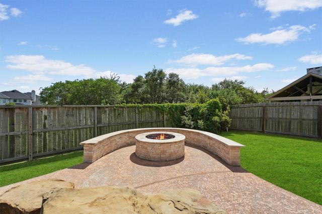 12419 Morning Rain Drive, Tomball, TX 77377