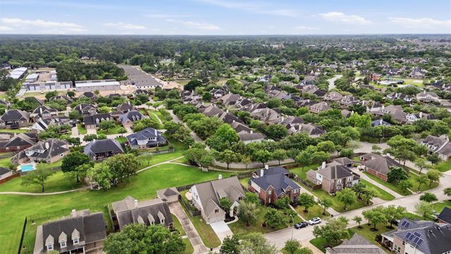 12419 Morning Rain Drive, Tomball, TX 77377