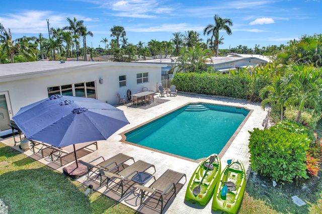 6821 Kingston Drive, Lake Worth, FL 33462