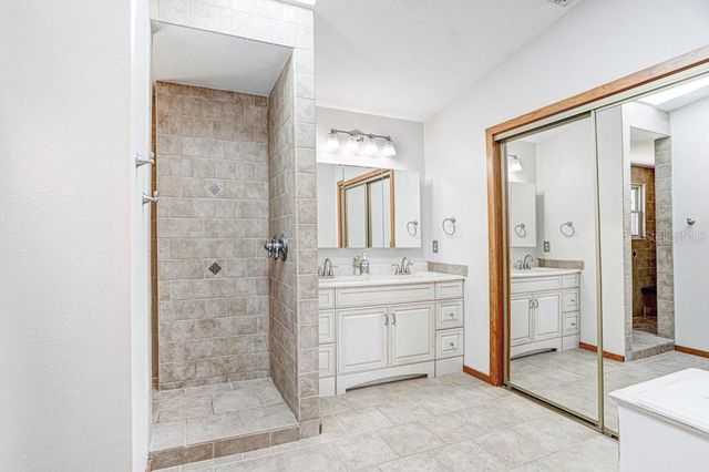 12508 TWIN BRANCH ACRES ROAD, Tampa, FL 33626