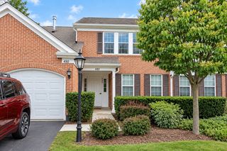 480 Green Bridge Lane B, Prospect Heights, IL 60070