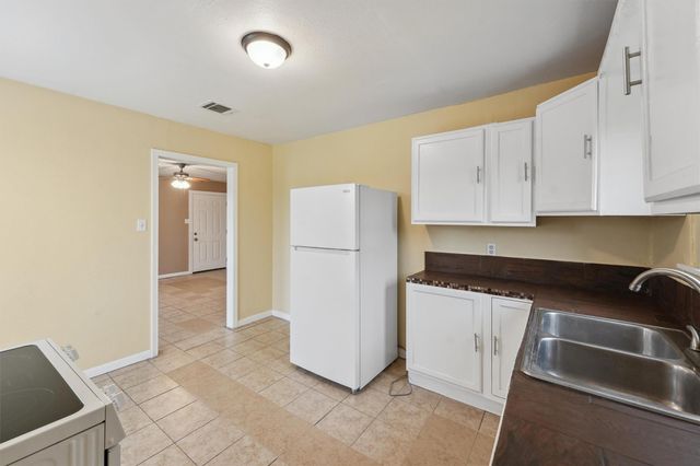 1107 Defender Street, Houston, TX 77029