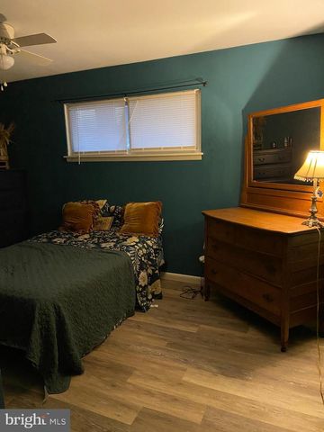 706 BERRYSBURG RD, Millersburg, PA 17061