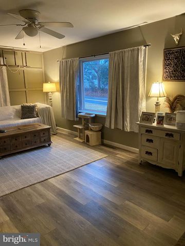 706 BERRYSBURG RD, Millersburg, PA 17061