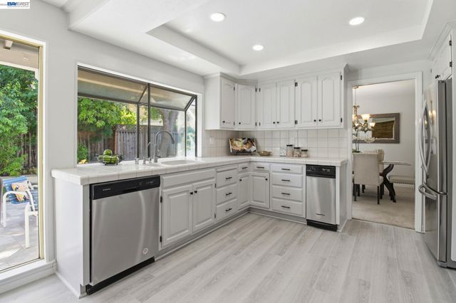 6674 Via San Blas, Pleasanton, CA 94566