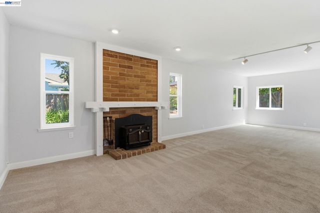 6674 Via San Blas, Pleasanton, CA 94566